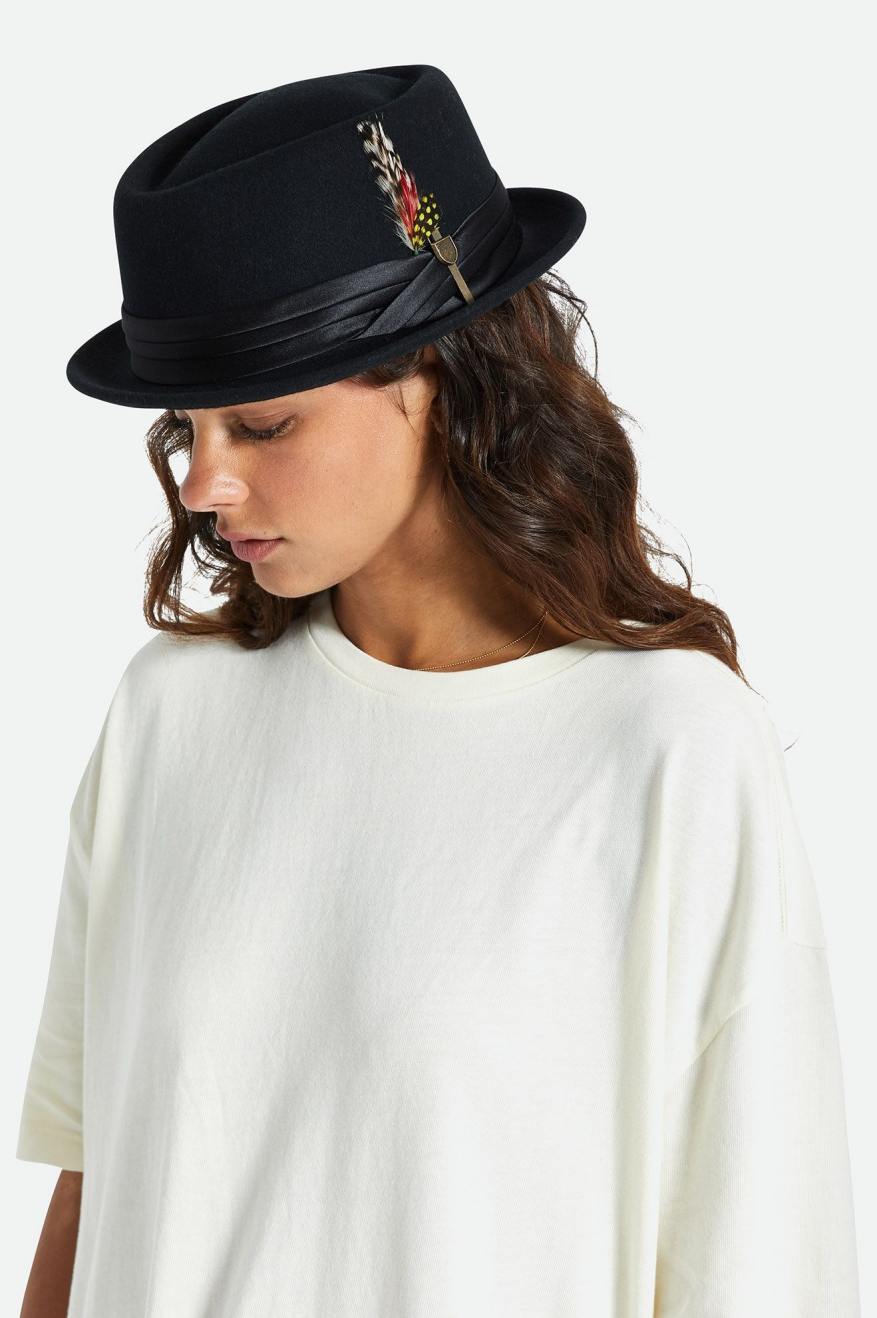 Black Women's Brixton Stout Pork Pie Hats | 063874-KAR